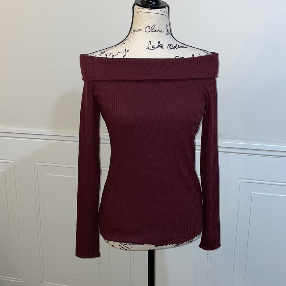 Ribbed Off the Shoulder Blouse